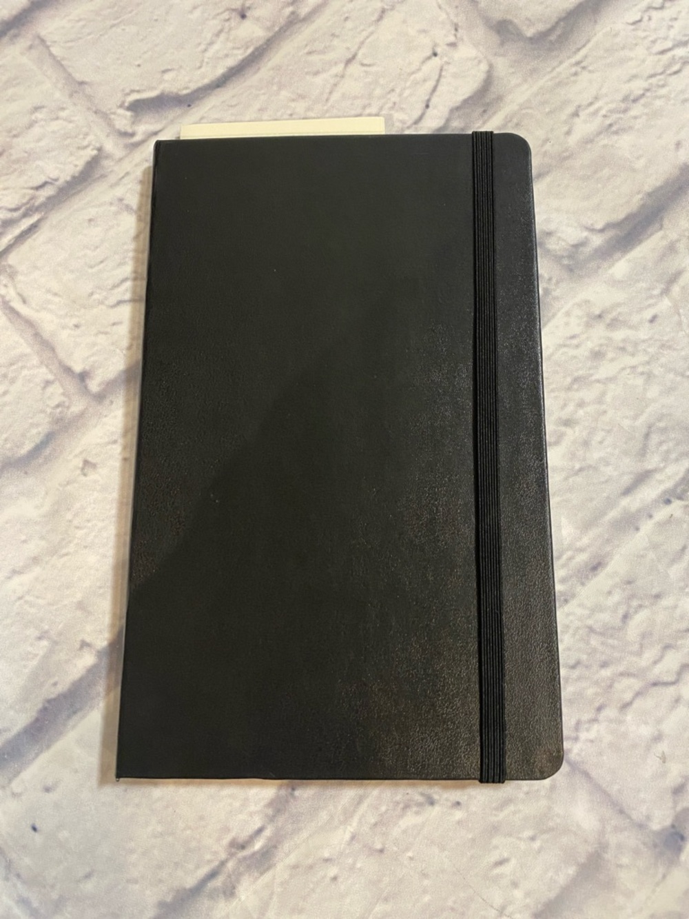 Moleskine Classic Hardcover Notebook Large Black with Elastic Strap